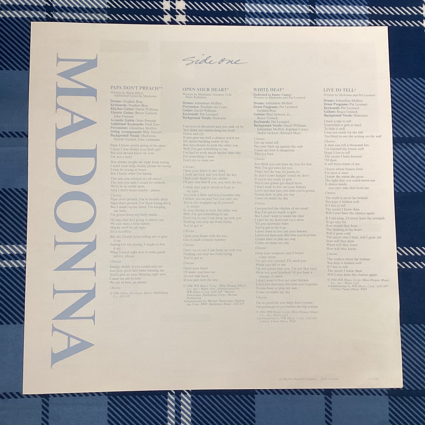 Madonna - True Blue With Poster