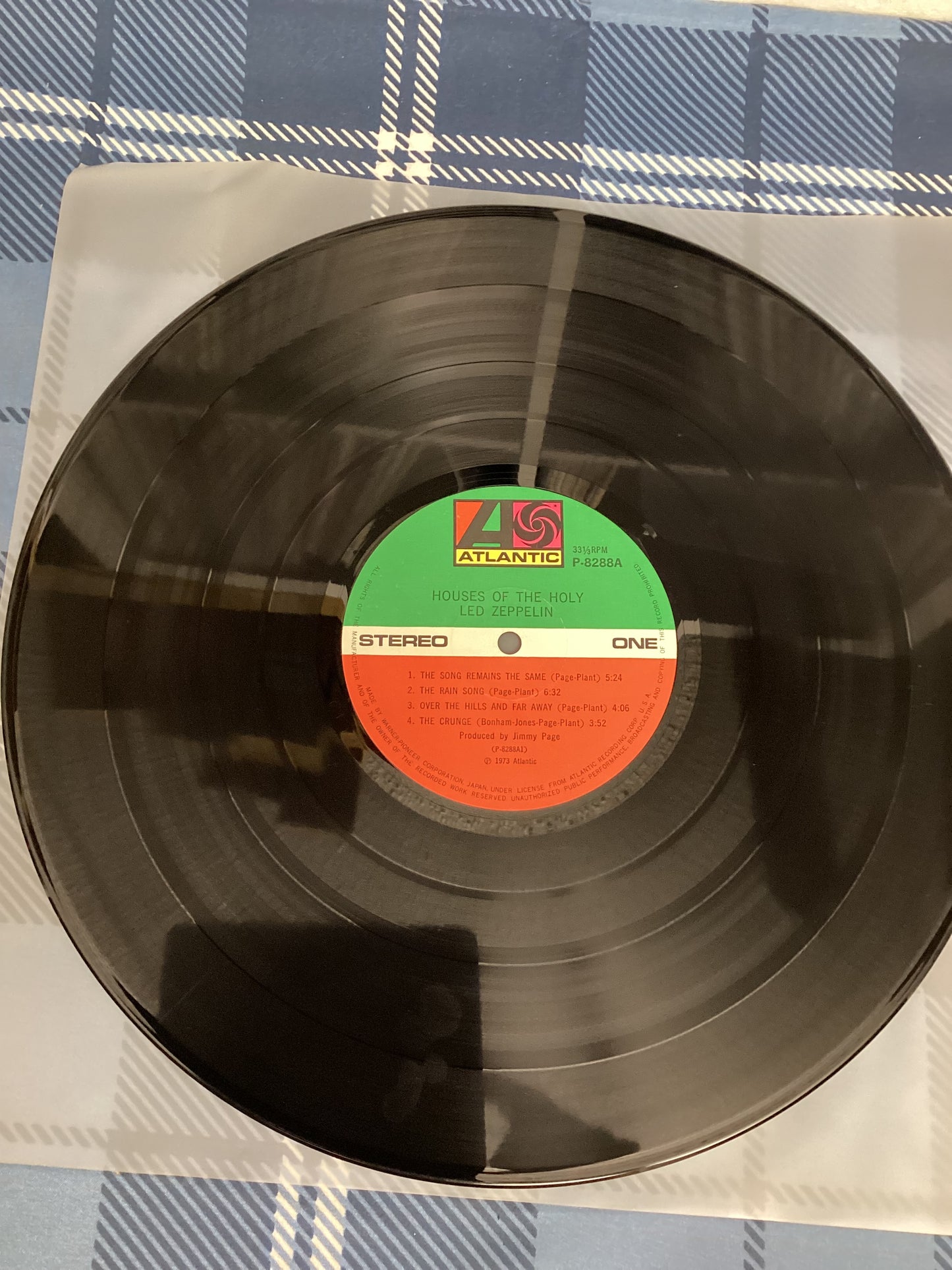 Led Zeppelin - Houses of the Holy